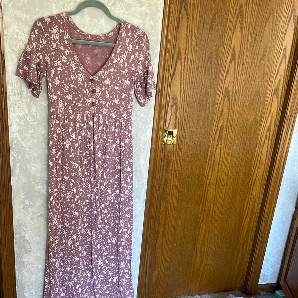 Maternity light Mauve Floral Flutter Maxi